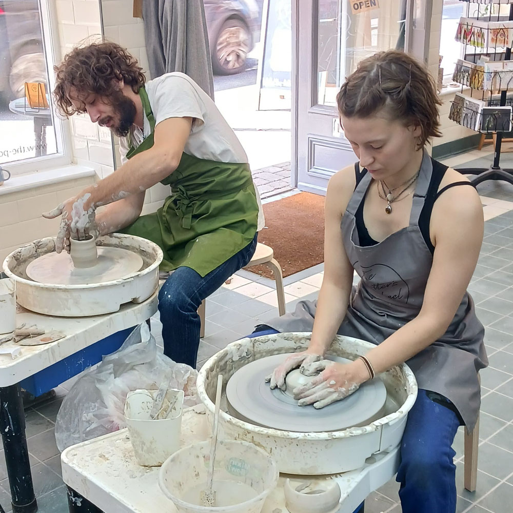 Pottery wheel lessons at The Potter's Wheel, Wallingford